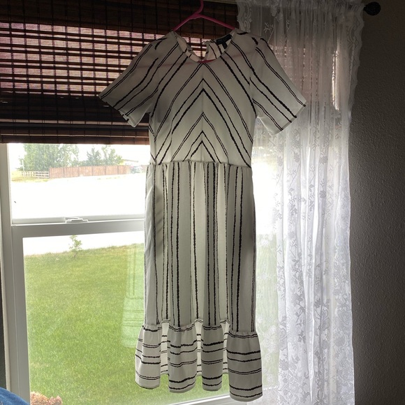 Wren and ivory dress - Picture 1 of 1